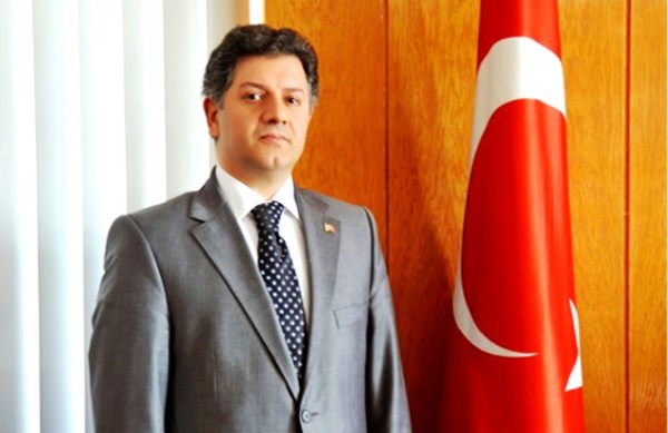 mehmet-godekmerdan-3