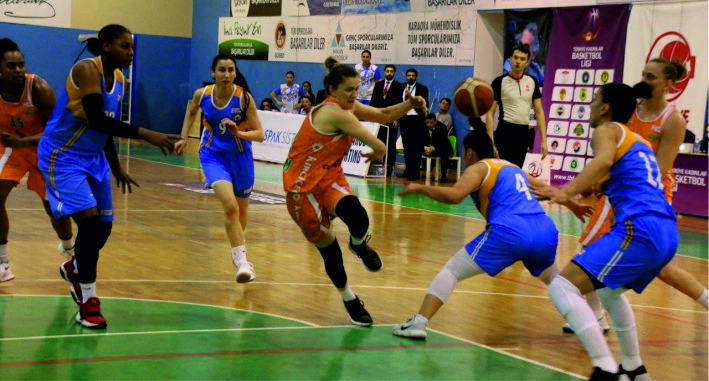 LİGİN İLK YARISINI KAZANARAK TAMAMLADILAR…