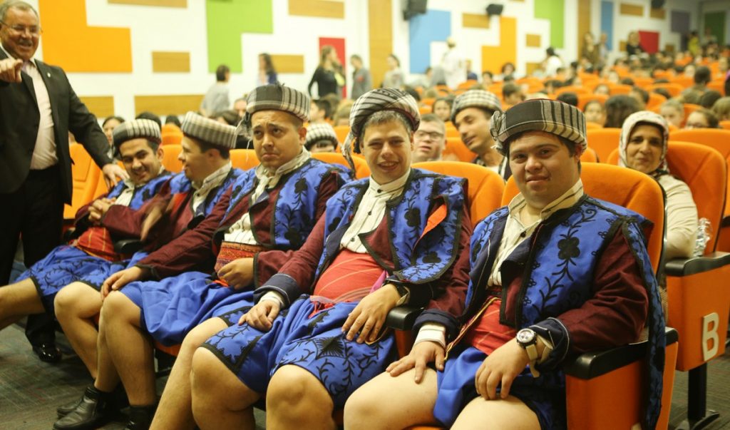 HEPİMİZ BİR BÜTÜNÜN PARÇALARIYIZ…