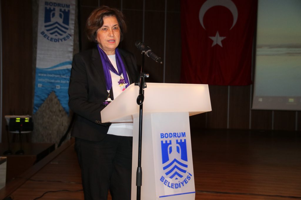 SEVAL AKTAŞ: DÜNYA ÜZERİNDE GÖRDÜĞÜNÜZ HERŞEY KADININ ESERİDİR…