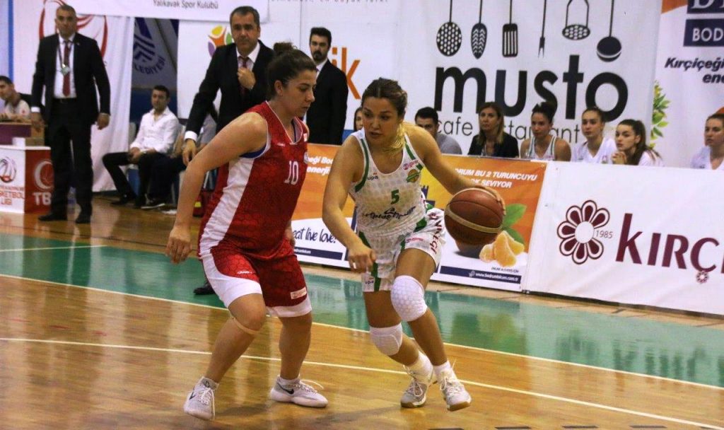 KIRÇİÇEKLERİ TATİLE ÇIKTI…