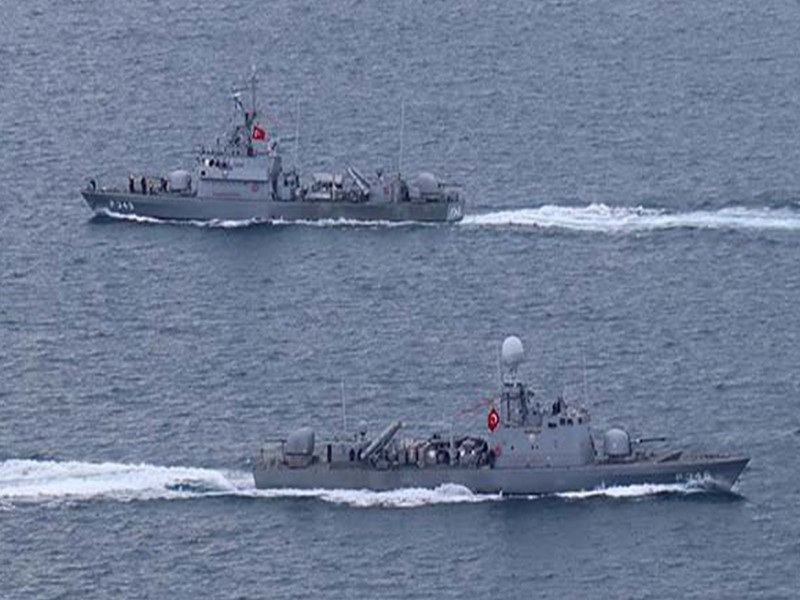 ARENA KARDAK KAYALIKLARI