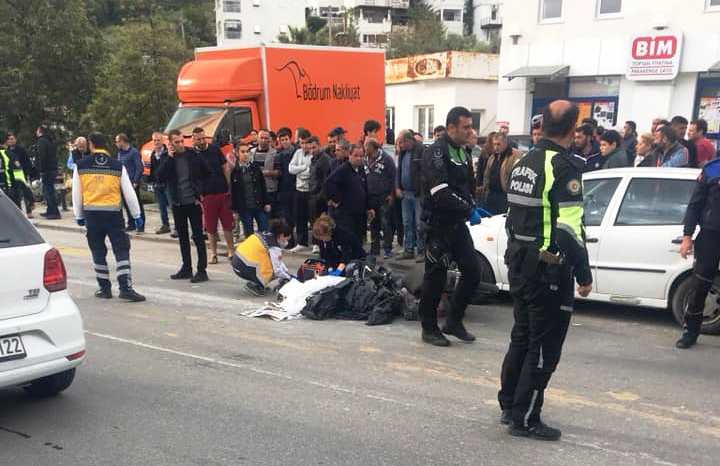 GENÇ KADIN FECİ KAZADA HAYATINI KAYBETTİ…