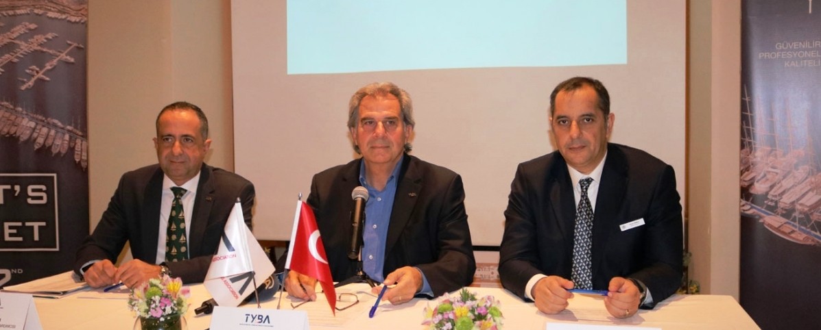 YALIKAVAK MARİNA YATLARI AĞIRLAYACAK…