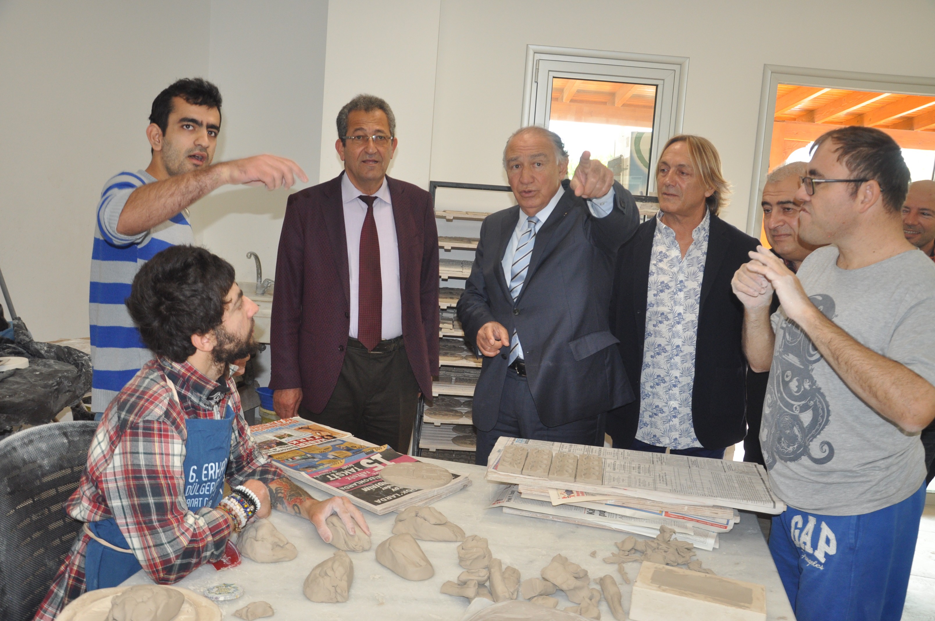 DEMİR: BU VAKIF TÜRKİYE’NİN EN İYİSİ OLMALI…