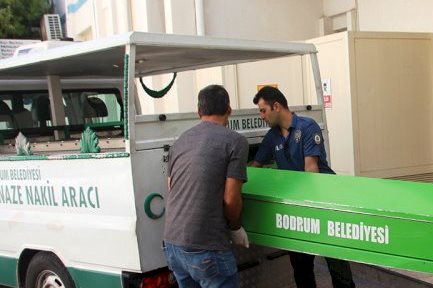 DANİMARKALI TURİST ODASINDA ÖLÜ BULUNDU…