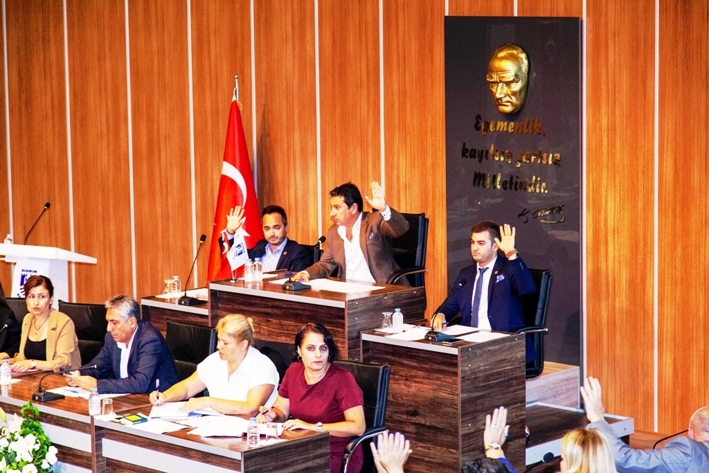 BAŞKAN ARAS: “GEREKİRSE GİDER GÖĞÜS GÖĞÜSE ÇARPIŞIRIZ”