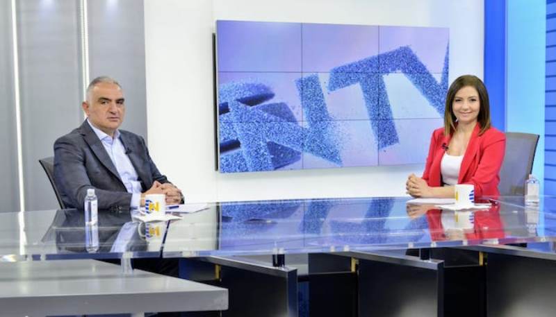 Bakan Ersoy’dan Turizme sertifikasyon aşısı…