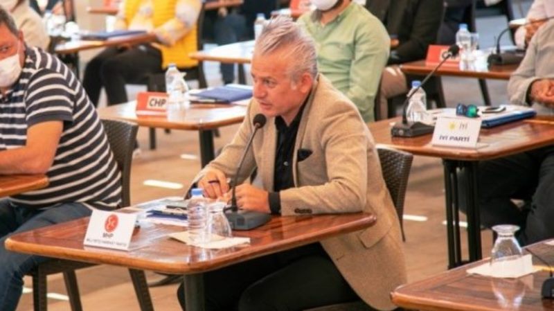 Meclis Üyelerinin Alacak Tartışması Emniyette Bitti…