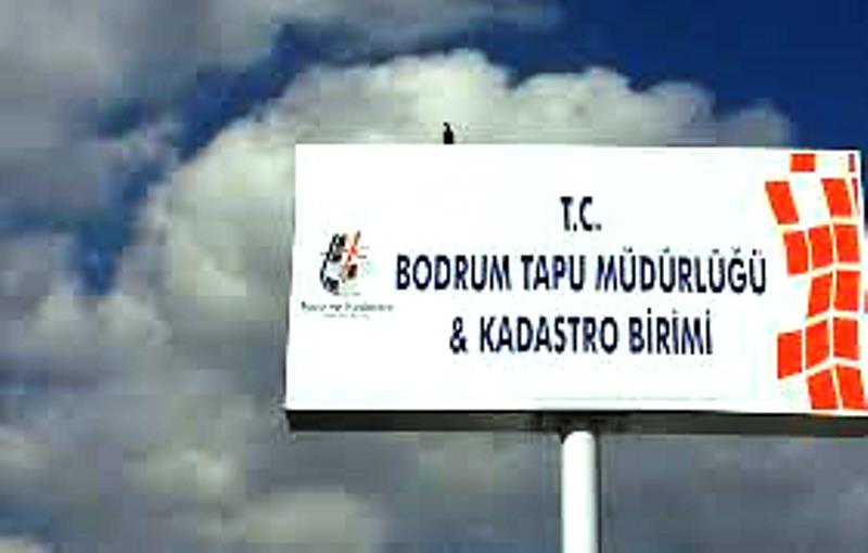 Tapuda Başkasına Ait Kimlikle İşlem Yaparken Yakalandı….