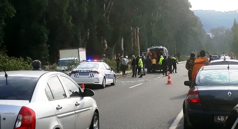 Çarptığı Trafik Polisi Ağır Yaralandı…