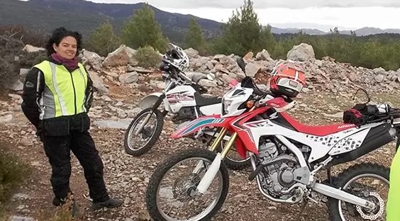 Gazeteci Toyga İçözü’nün Eşi Geçirdiği Kazada Ağır Yaralandı…