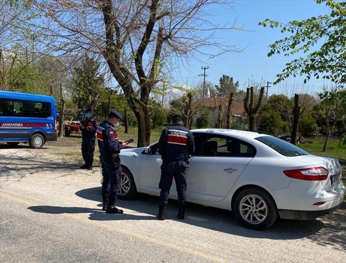 Kovid-19 Tedbirlerine Uymayan 66 Kişiye Ceza Kesildi…