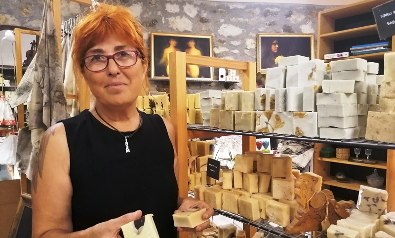 Cemile Uygur’un Sabunları Gümüşlük’te Şifa Kaynağı…