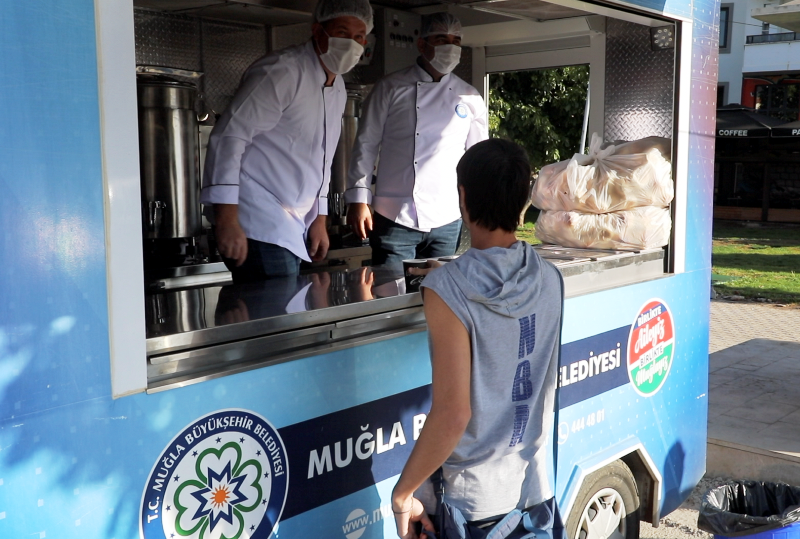 Üniversite Öğrencilerinin Sabah Çorbası Büyükşehirden