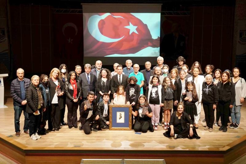 BODRUM 10 KASIMDA BÜYÜK ÖNDER ATATÜRKÜ ANDI0112