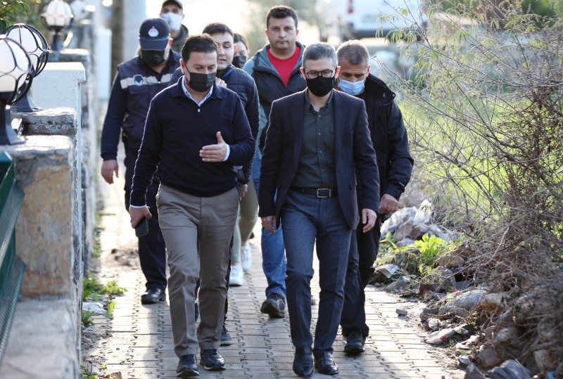 BELEDİYE EKİPLERİ YAĞIŞ SIRASINDA VE SONRASINDA SAHADAYDI13