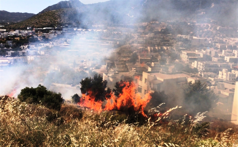 Bodrum’da Otluk Ve Makilik Alanda Çıkan Yangın Söndürüldü…
