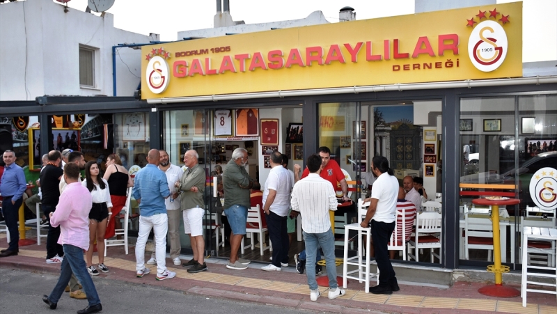 Başkan Adayı Hamamcıoğlu, Galatasaraylılar Derneği’ni Ziyaret Etti..