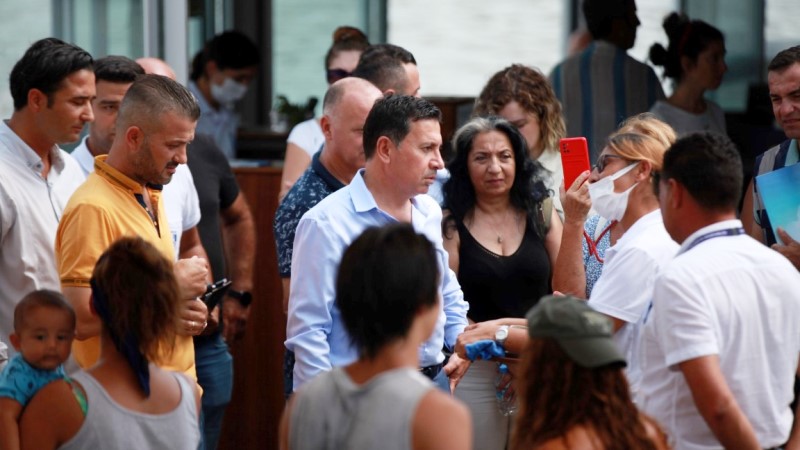 Başkan Aras mahalle ziyaretlerini devam ediyor..