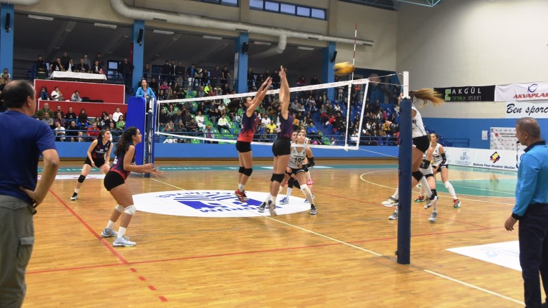 Derbinin galibi Bodrumspor..