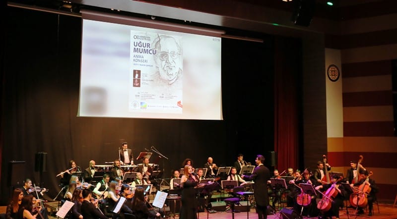 ugur-mumcu-mugla-da-sarkilarla-anildi-1