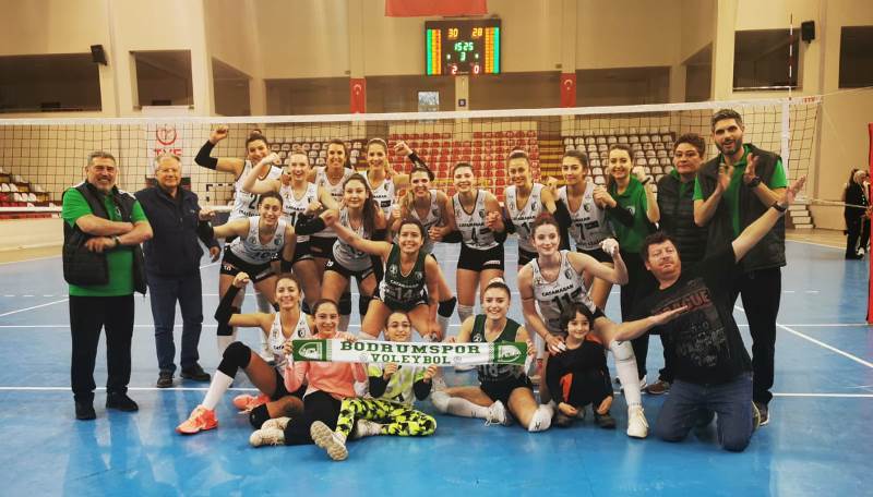 bodrumspor-kadin-voleybol-takimi-1