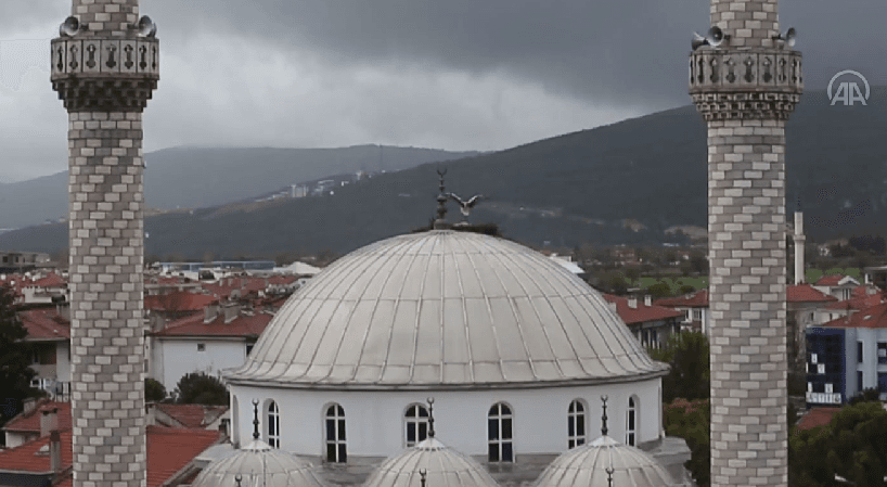 leylek-mentese-de-yillardir-ayni-yere-geliyor