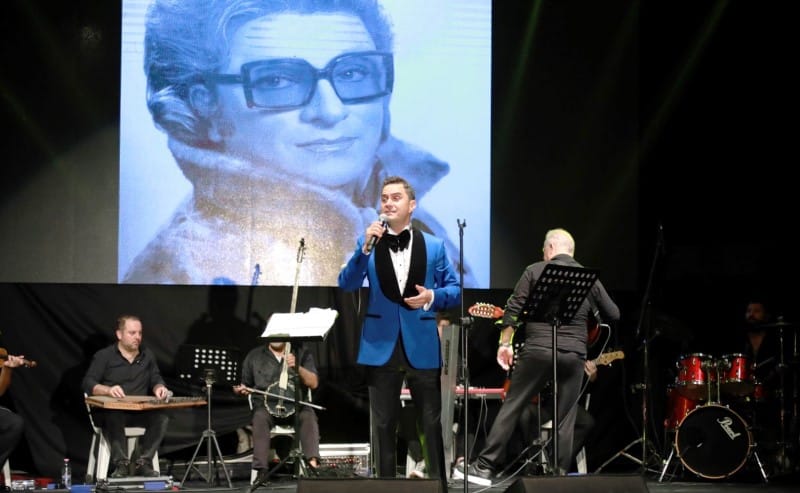 zeki_muren_bodrumda_anildi_16