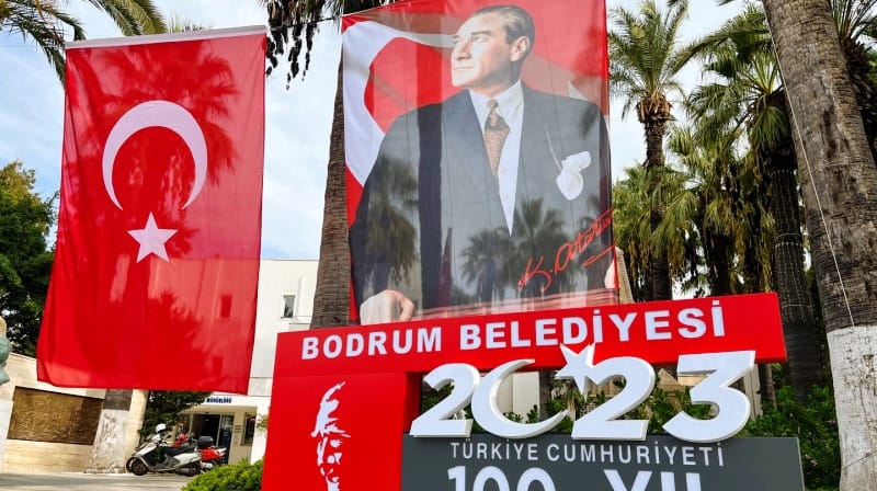 baskan_aras_bayrak_cagrisi