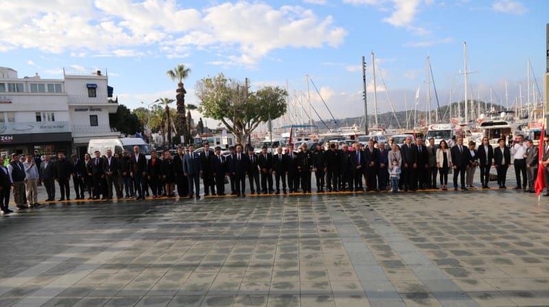 Bodrum’da öğretmenler günü kutlandı..