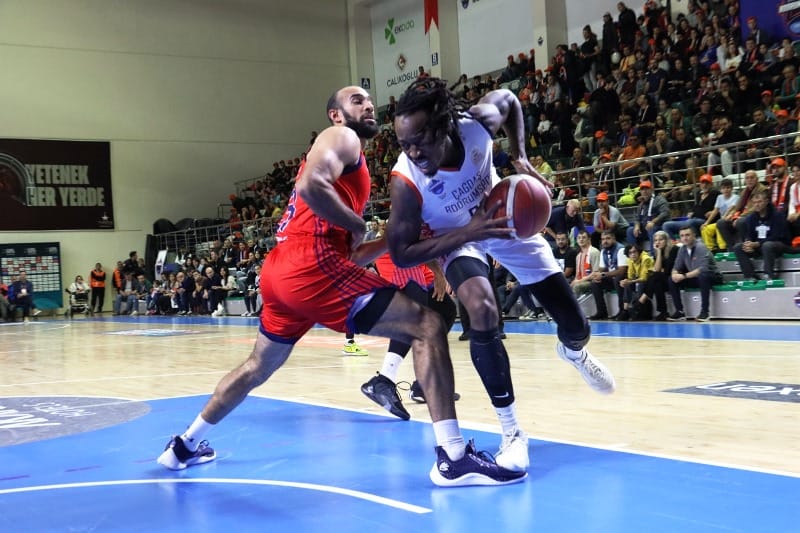 Çağdaş Bodrum sahasında Bakçeşehir Koleji’ne kaybetti..