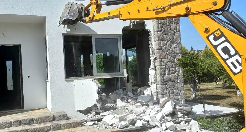 4 Yılda 962 kaçak bina yıkıldı..