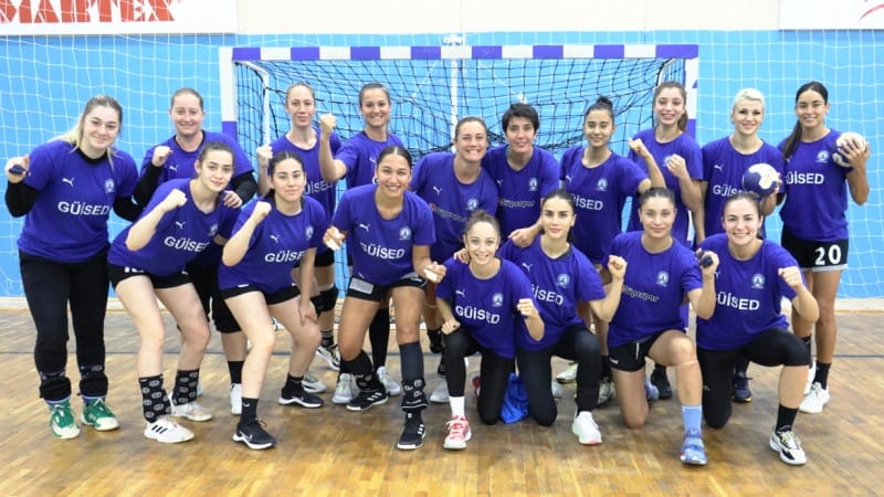 Yalıkavakspor Avrupa Kupası için İtalya’da..