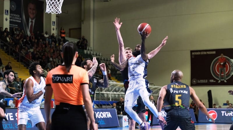 Çağdaş Bodrum güçlü rakibini geçemedi..