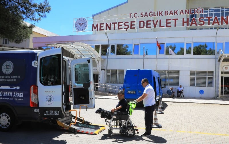 Büyükşehir engelli vatandaşların yanında (2)