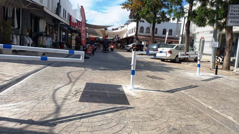 CREATOR: gd-jpeg v1.0 (using IJG JPEG v62), quality = 90