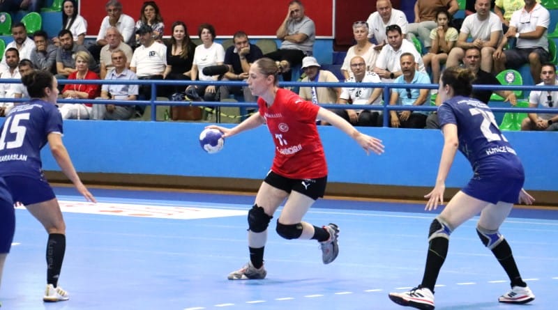 yalıkavakspor-yenimahalle-belediyespor-1
