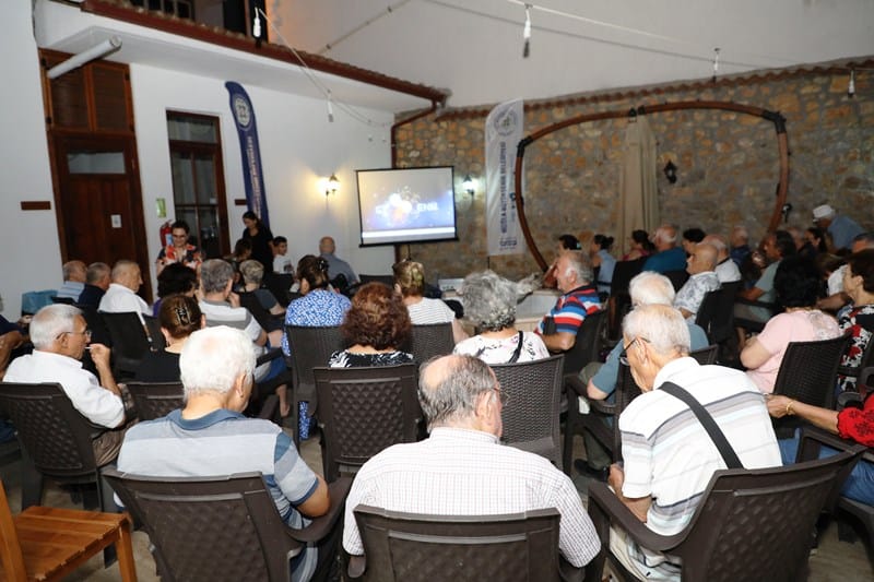 Muğla Büyükşehir Belediyesi Menteşe 100 Yaş Evinde Yazlık Sinema Günleri (2)