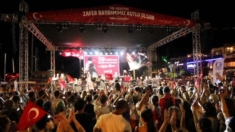 bodrum’da_30_ağustos_kutlamalari_1