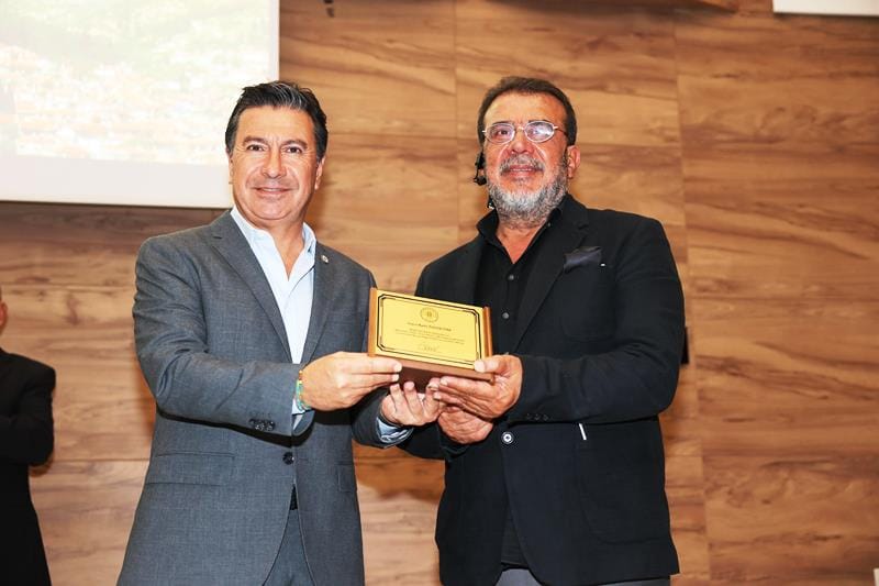 Büyükşehir Belediyesi Ev Sahipliğinde Düzenlenen “Memleket, Hayat, Sanat Nazım” Belgeseli Büyük İlgi Gördü (3)