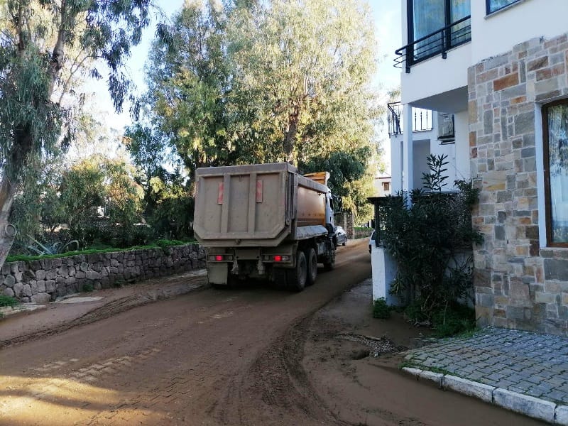 bodrum_belediyesi_Hafriyat Kamyonlarına Belediyeden Denetim (1)