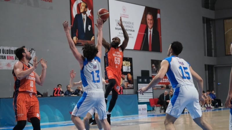 Çağdaş Bodrum Adım Adım Play Off’a…