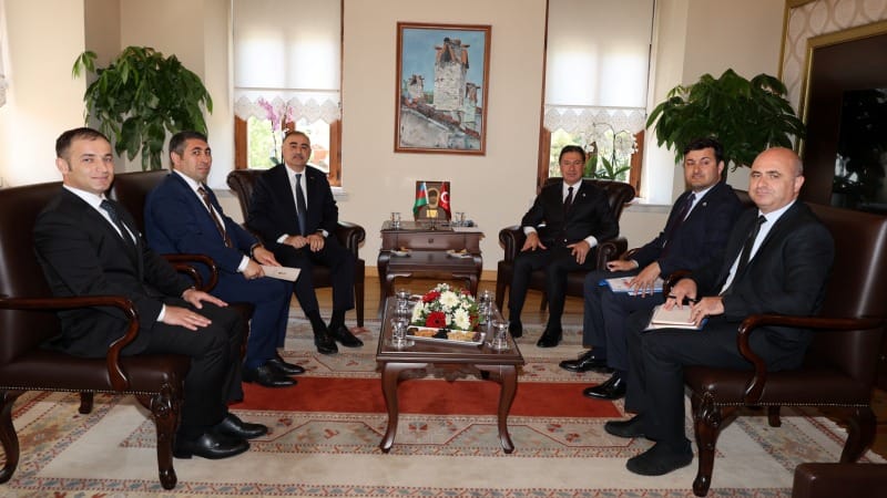 Azerbaycan Büyükelçisi Reşad Memmedov’dan Başkan Aras’a Ziyaret