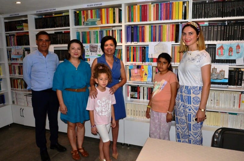 “Hikayeler ve Resimlerle Bodrum Tarihi” Sergisi Ve Yıl Sonu Şenliği Gerçekleşti…