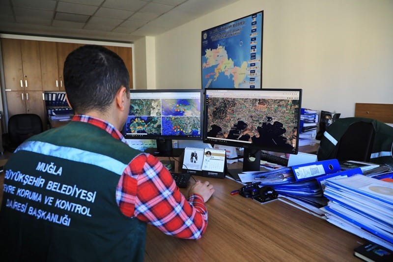 Büyükşehirden Hafriyat Kamyonlarına Uydu Takibi