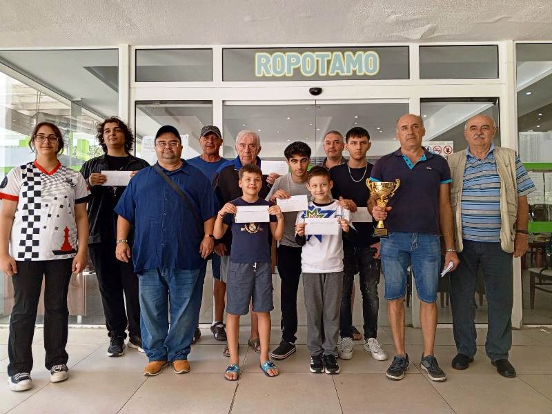 Büyükşehir Sporcularından Satranç ’ta Büyük Başarı