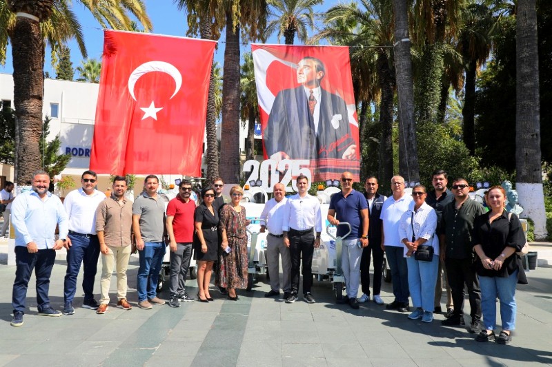 Yeni Nesil Elektrikli Yol Süpürme Araçları Hizmete Girdi