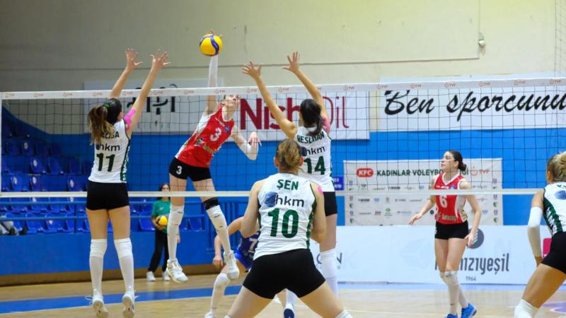 bb-bodrumspor-karsiyaka-maci-1