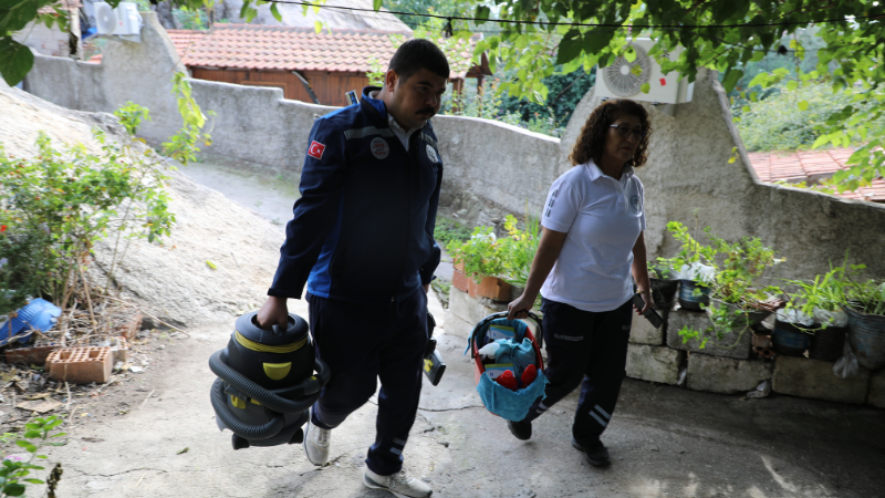 Büyükşehir Behiye Teyze ve Kızı Fatma İçin Tüm İmkanları Seferber Etti